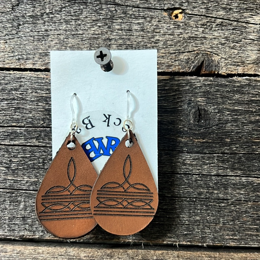 Teardrop boot stitch pattern earrings